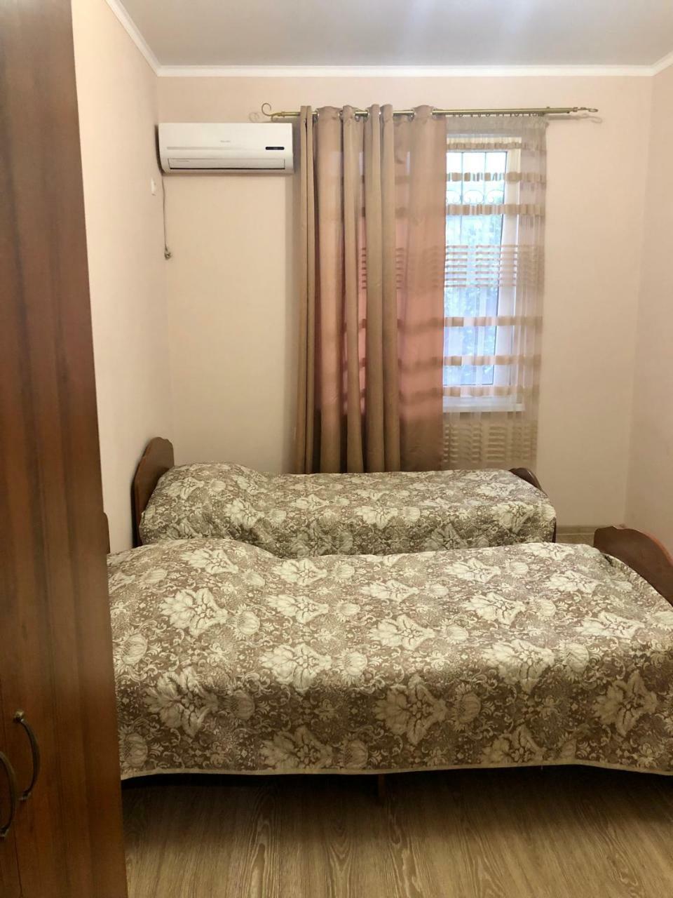 Guest House Nadia 수쿰 외부 사진
